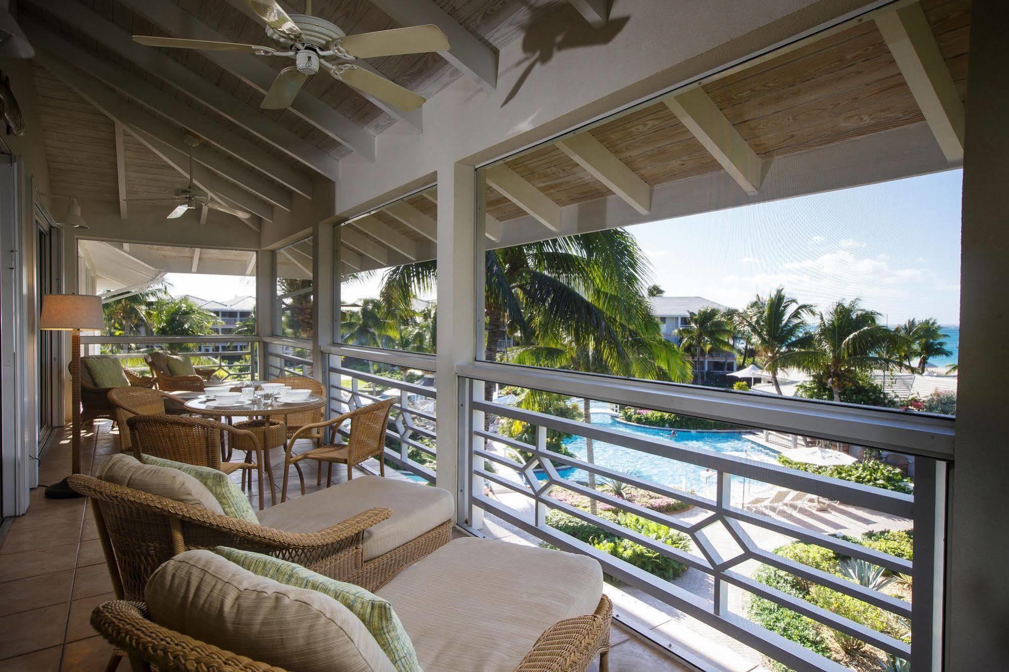 Ocean Club West Resort Грейс-Бей Екстер'єр фото